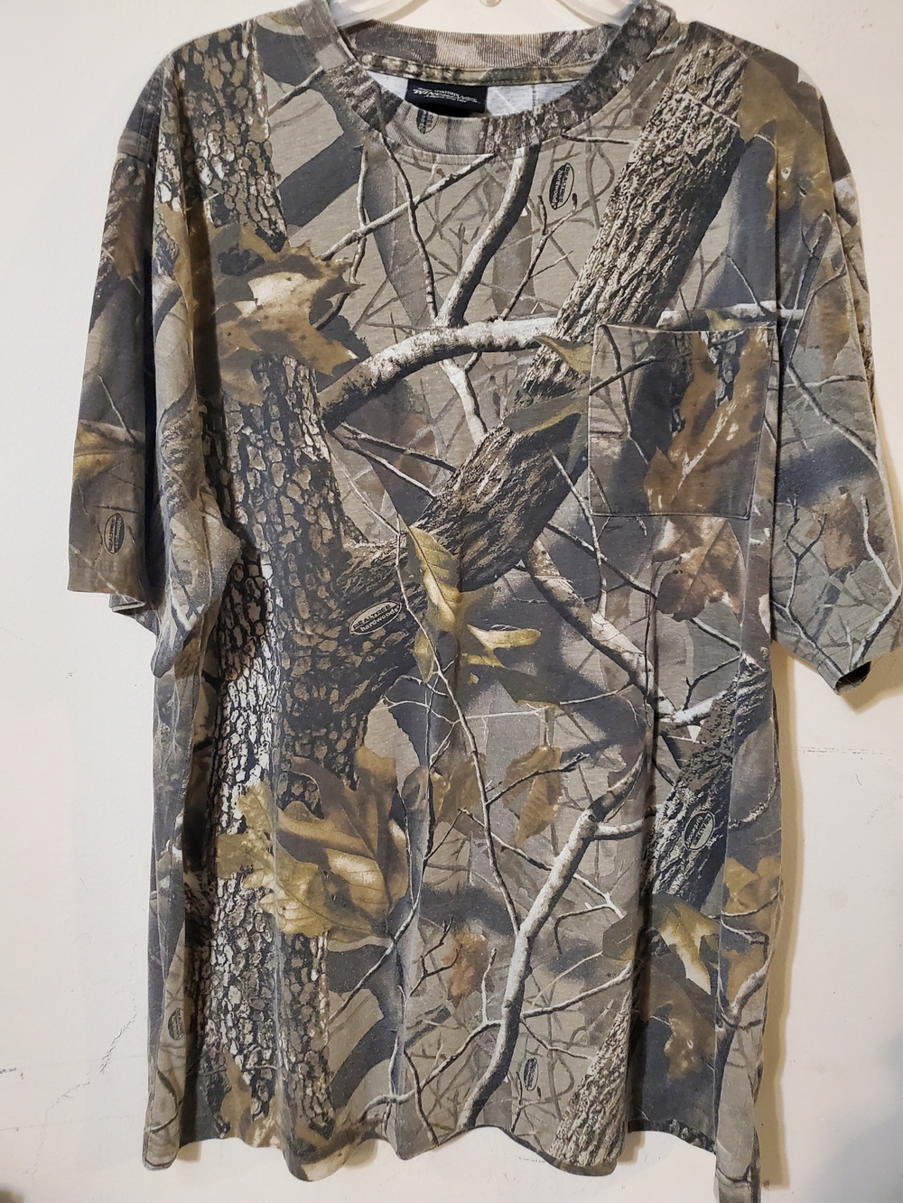 Vintage Realtree Winchester Pocket Short-Sleeve T-Shirt
